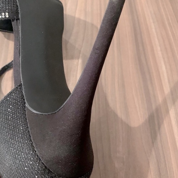 🌸HOST PICK🌸 Le Chateau size 9 strappy dress shoe - Picture 8 of 11